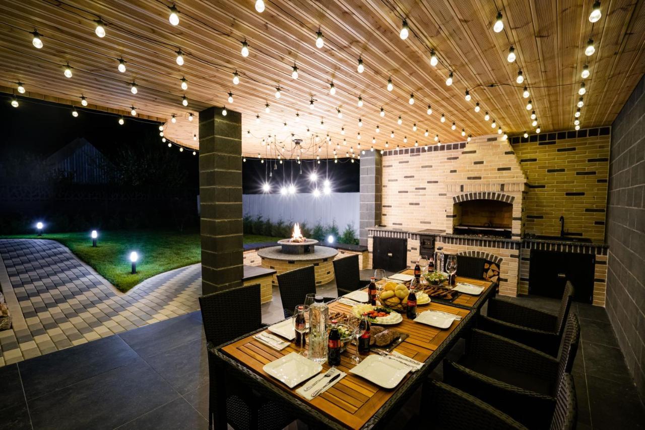 Shimresidence Luxury Radauti Exterior photo