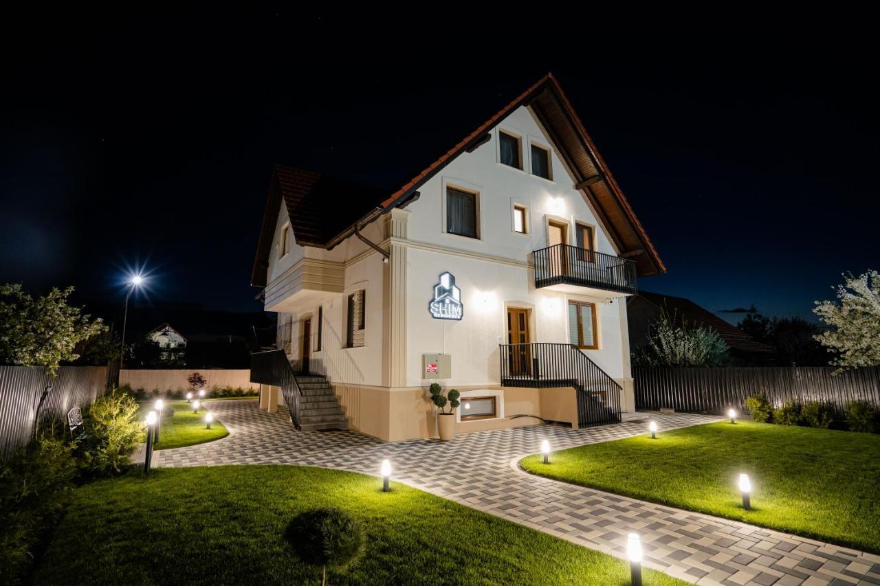 Shimresidence Luxury Radauti Exterior photo