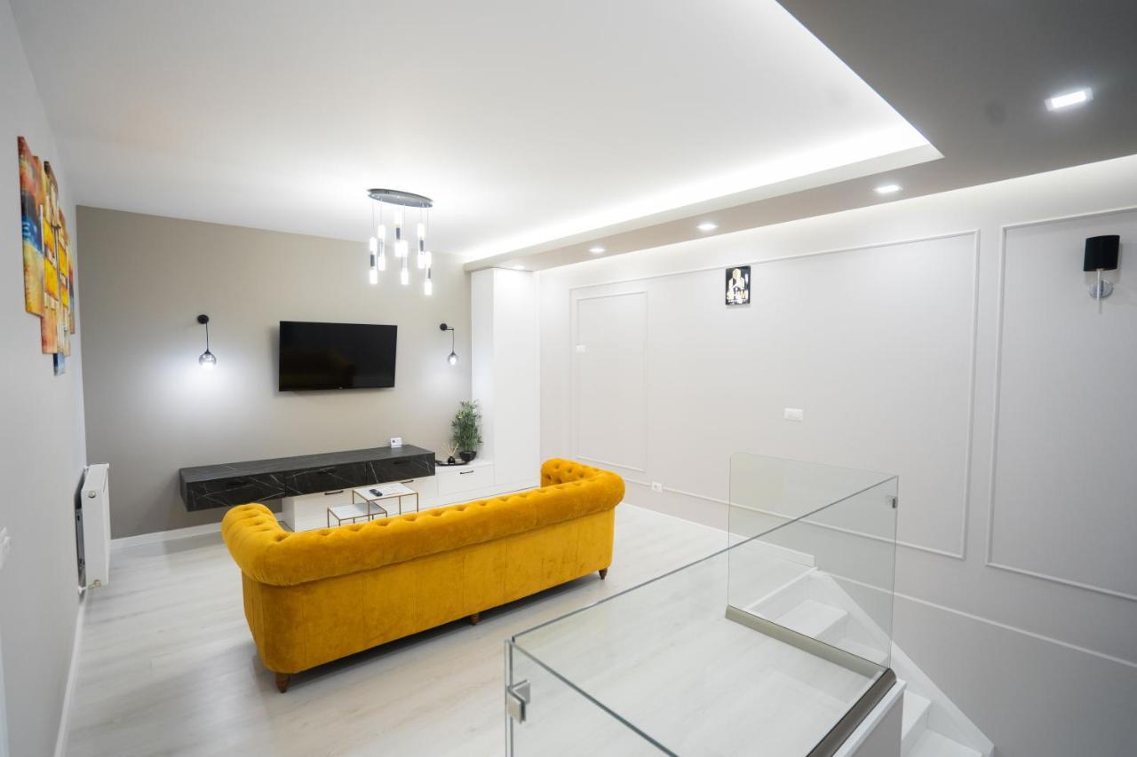 Shimresidence Luxury Radauti Exterior photo