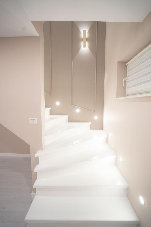 Shimresidence Luxury Radauti Exterior photo
